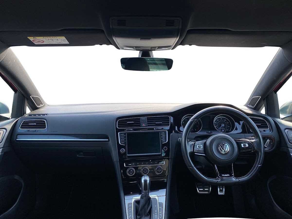 Volkswagen Golf 2.0 TSI R 300PS DSG 5Dr