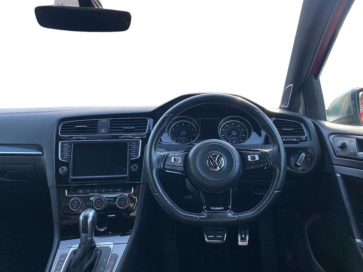 Volkswagen Golf 2.0 TSI R 300PS DSG 5Dr