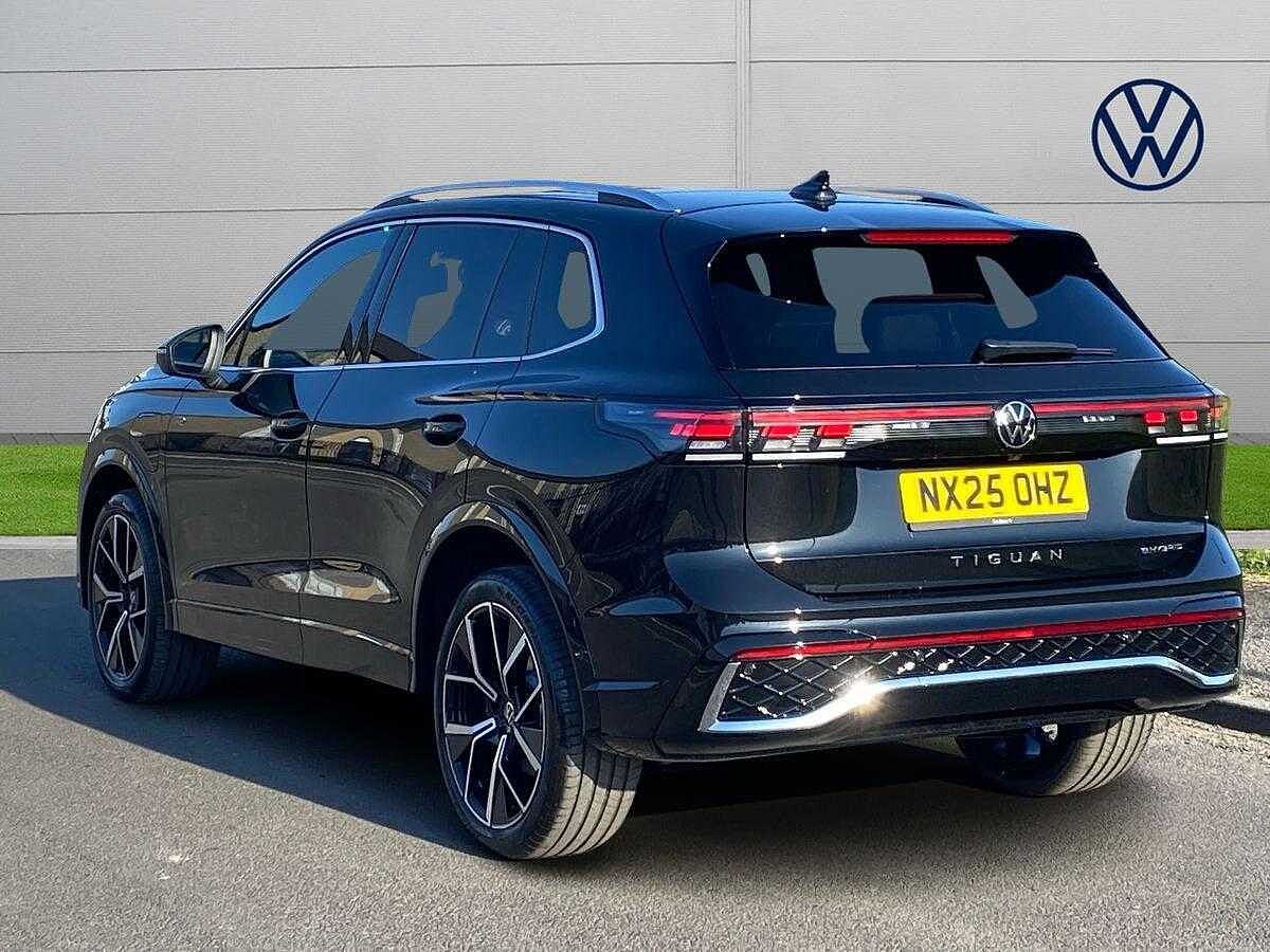 Volkswagen Tiguan 1.5 TSI 272 Ehybrid R-Line 5Dr DSG