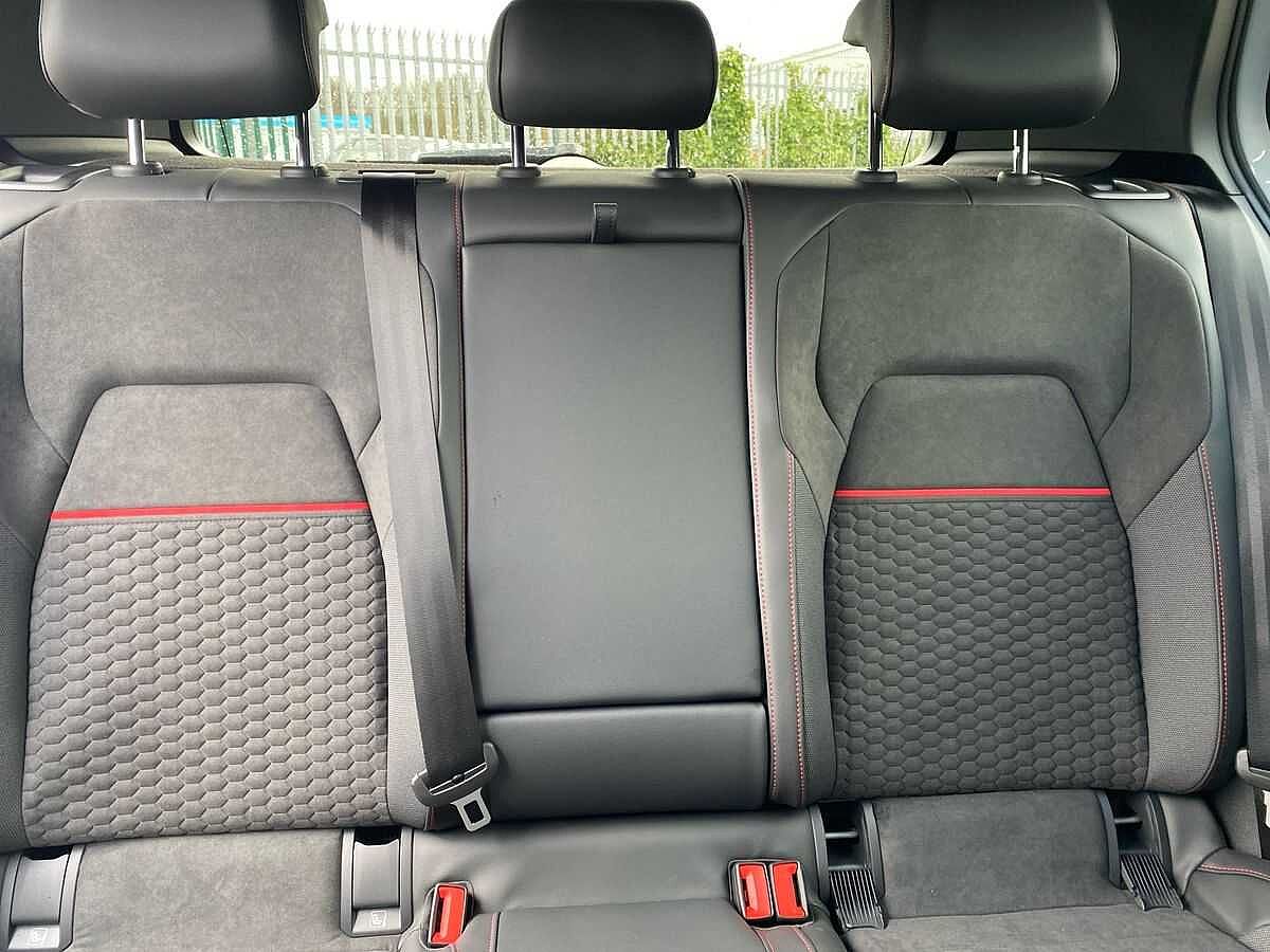 Volkswagen Golf 2.0 TSI 300 GTI Clubsport 5Dr DSG