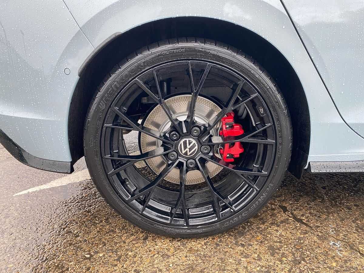 Volkswagen Golf 2.0 TSI 300 GTI Clubsport 5Dr DSG