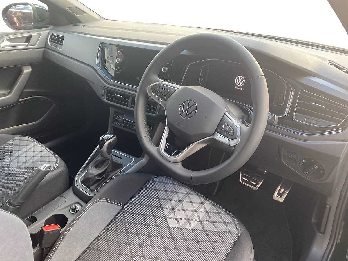 Volkswagen Taigo 1.0 TSI (115ps) R-Line DSG