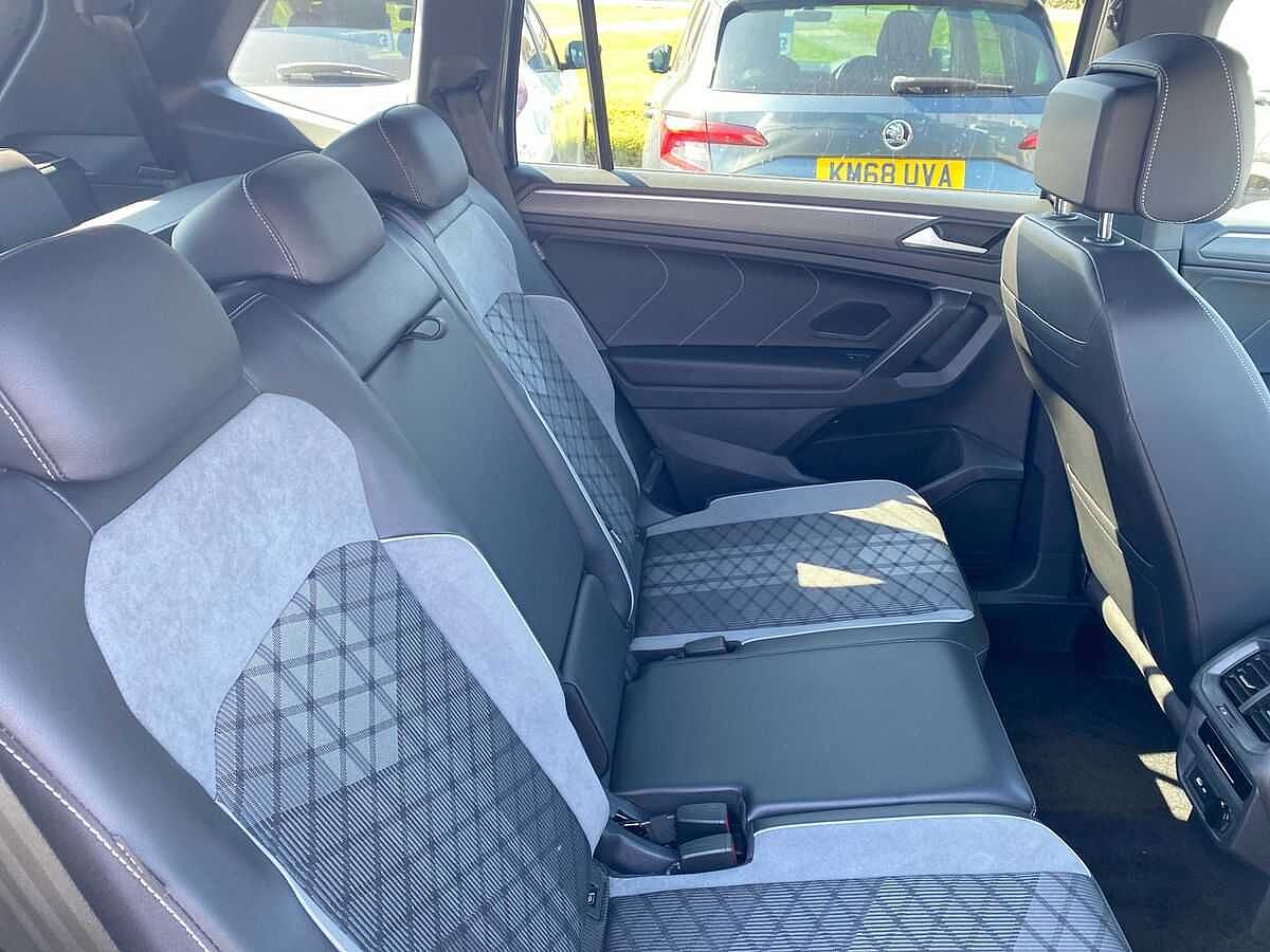 Volkswagen Tiguan Allspace 2.0 TDI R-Line 5Dr DSG