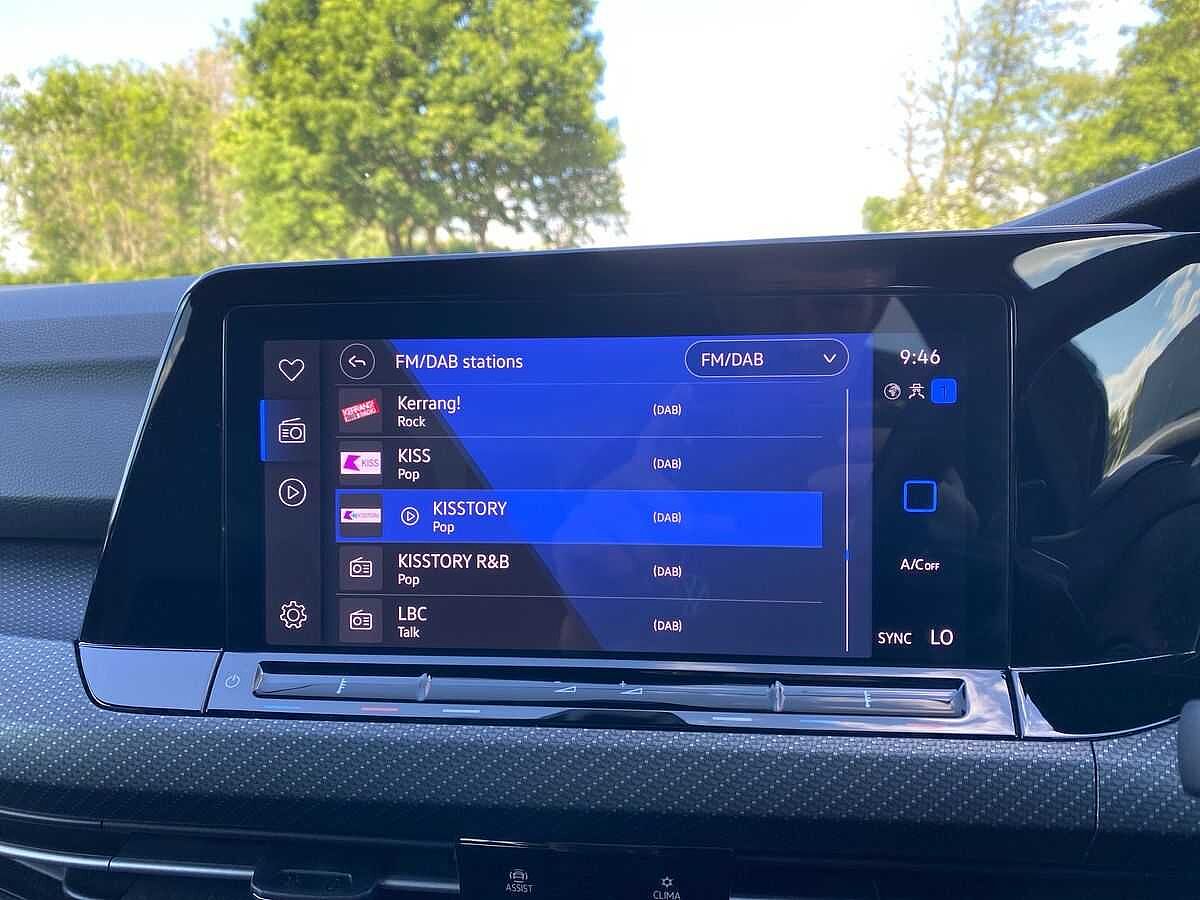 Volkswagen Golf R MK8 2.0 TSI 4Motion 320PS DSG 5 Dr