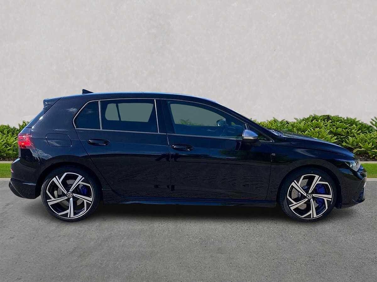 Volkswagen Golf R MK8 2.0 TSI 4Motion 320PS DSG 5 Dr