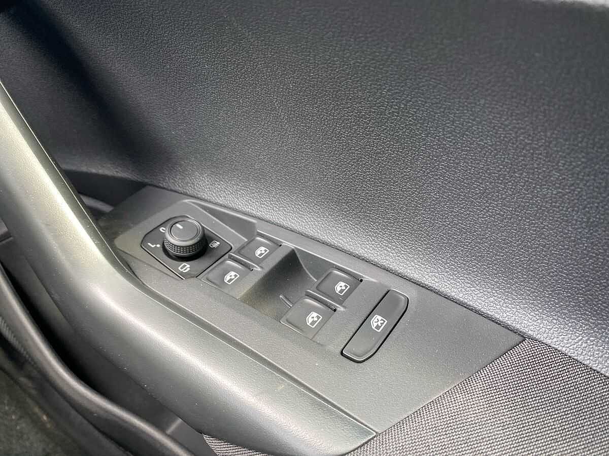 Volkswagen Polo 1.0 TSI Match 5Dr