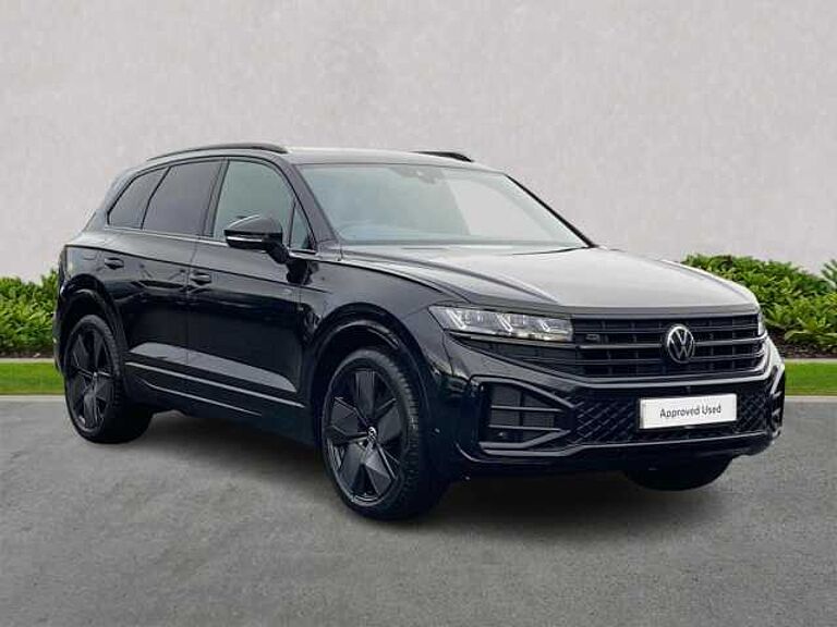 Volkswagen Touareg 3.0TDI (286ps) Black Edition 4Motion 5dr