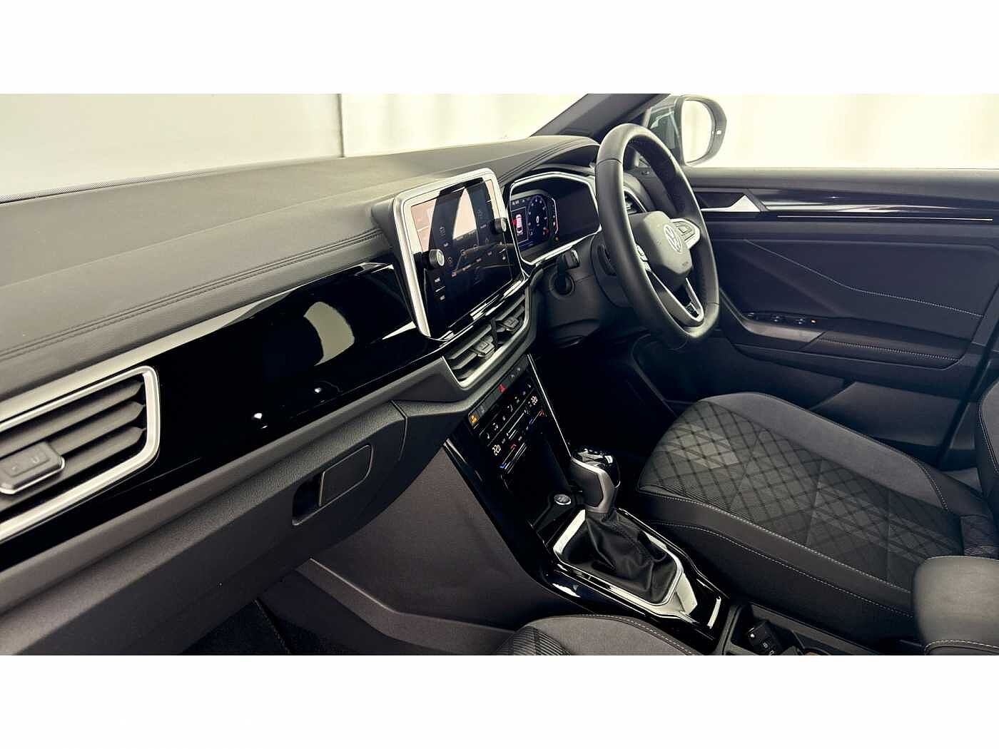 Volkswagen T-ROC 2.0TDI (150ps) R-Line EVO DSG