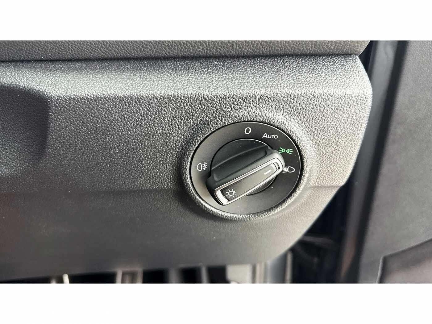 Volkswagen T-ROC 2.0TDI (150ps) R-Line EVO DSG