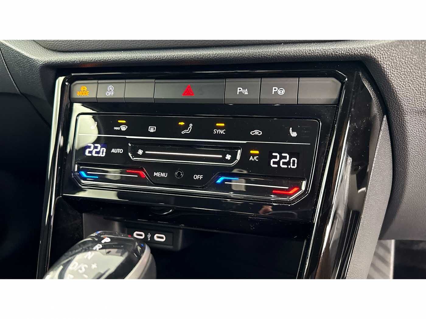Volkswagen T-ROC 2.0TDI (150ps) R-Line EVO DSG