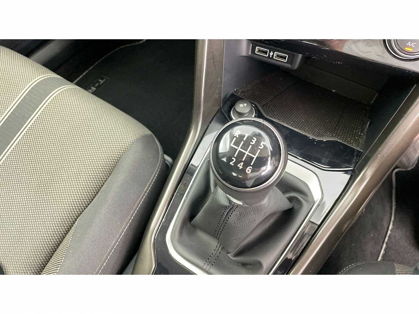 Volkswagen T-ROC 2017 1.5 TSI Design 150PS EVO