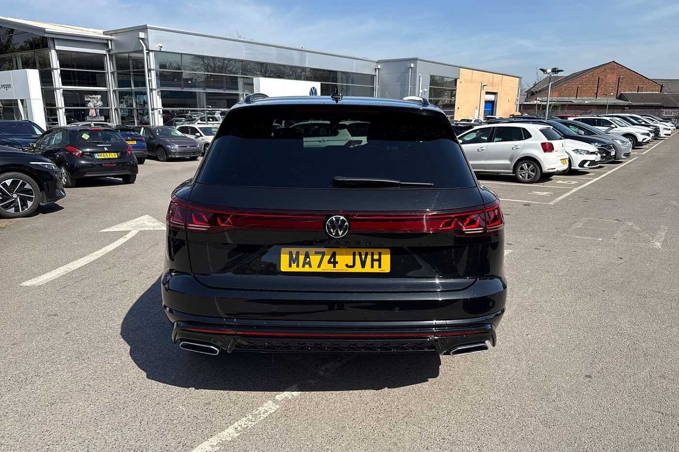 Volkswagen Touareg 3.0TDI (286ps) Black Edition 4Motion 5dr