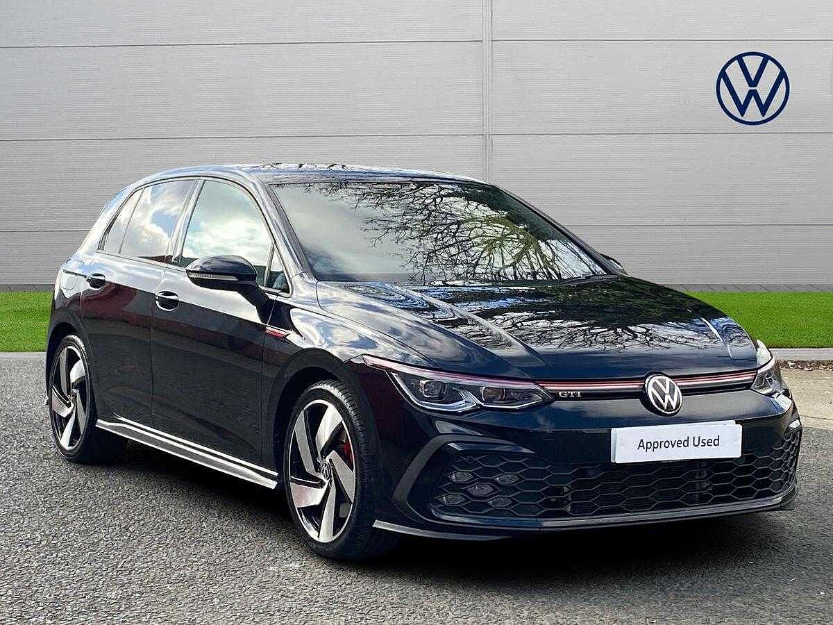Volkswagen Golf 8 GTI 2.0 TSI 245PS 6-speed Manual 5 Door