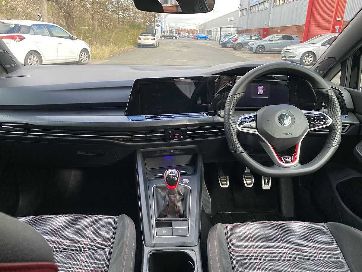 Volkswagen Golf 8 GTI 2.0 TSI 245PS 6-speed Manual 5 Door