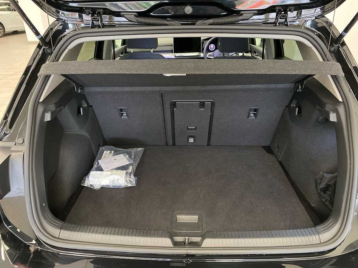 Volkswagen Golf 1.5 TSI Match 5Dr