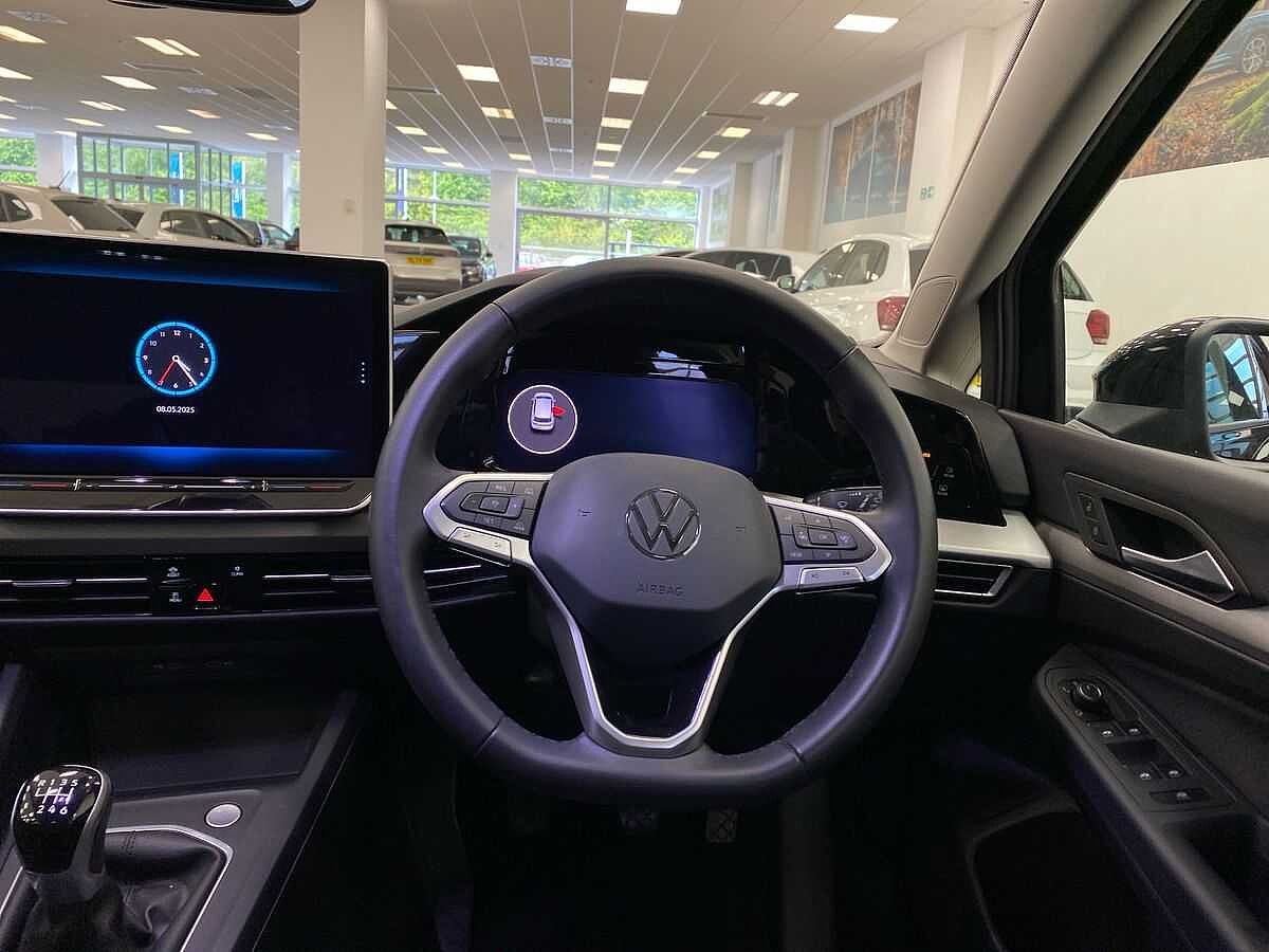 Volkswagen Golf 1.5 TSI Match 5Dr