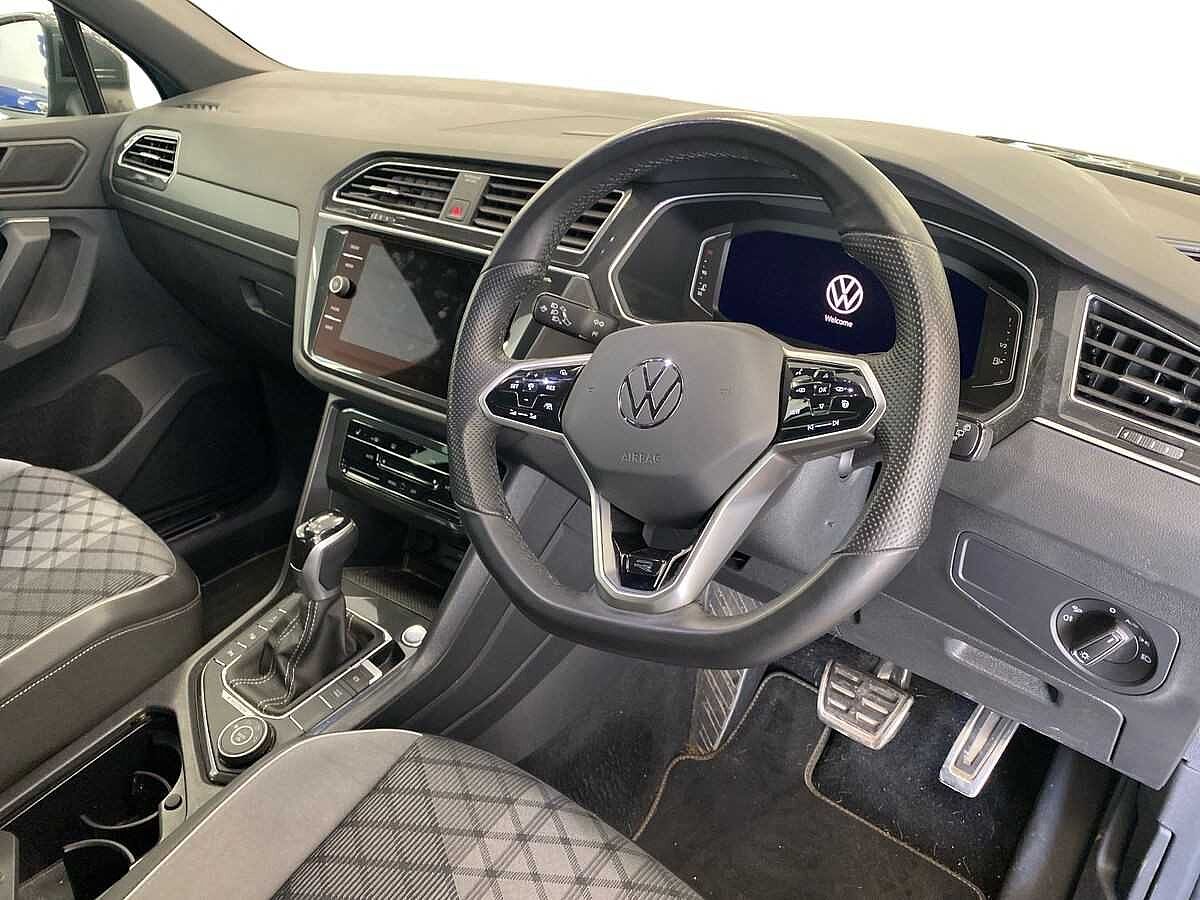 Volkswagen Tiguan 2.0 TDI (200ps) R-Line SCR 4Motion DSG