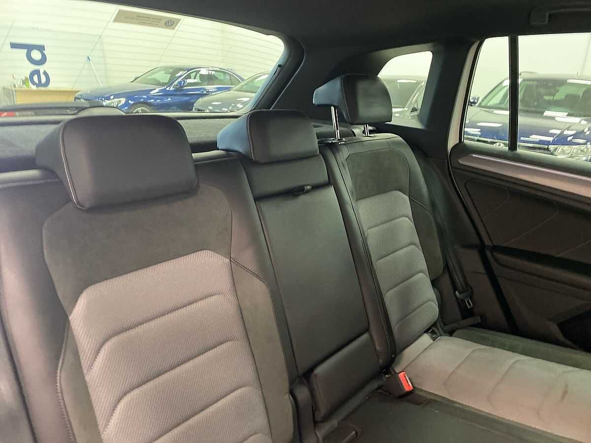Volkswagen Tiguan 2.0 TDI 150PS R-Line 4Motion DS