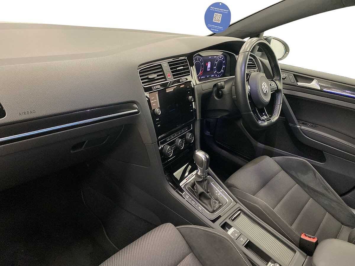 Volkswagen Golf 2.0 TSI 310 R 5Dr 4Motion DSG