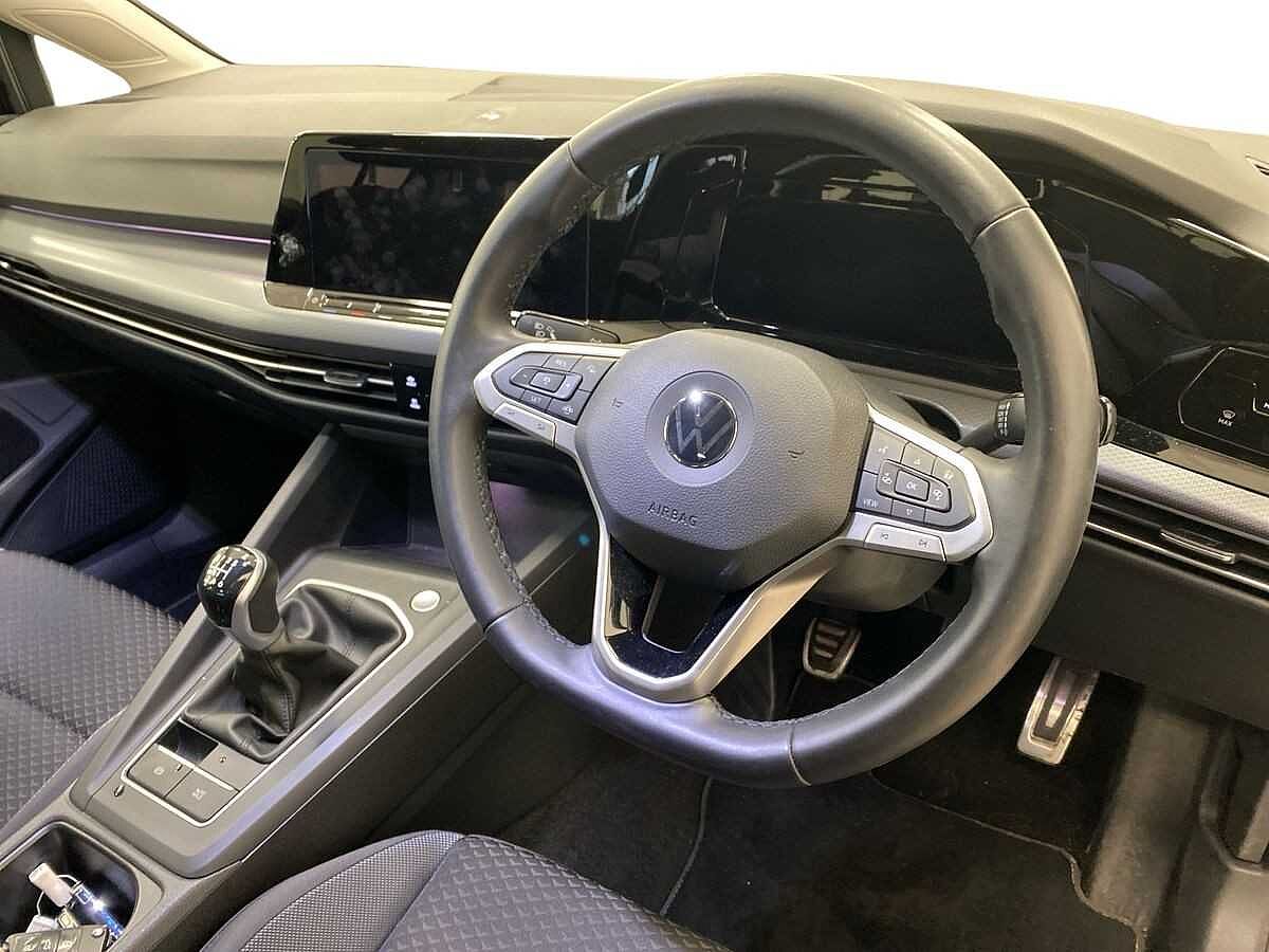 Volkswagen Golf MK8 Hatchback 5-Dr 1.5 TSI (130ps) Active EVO