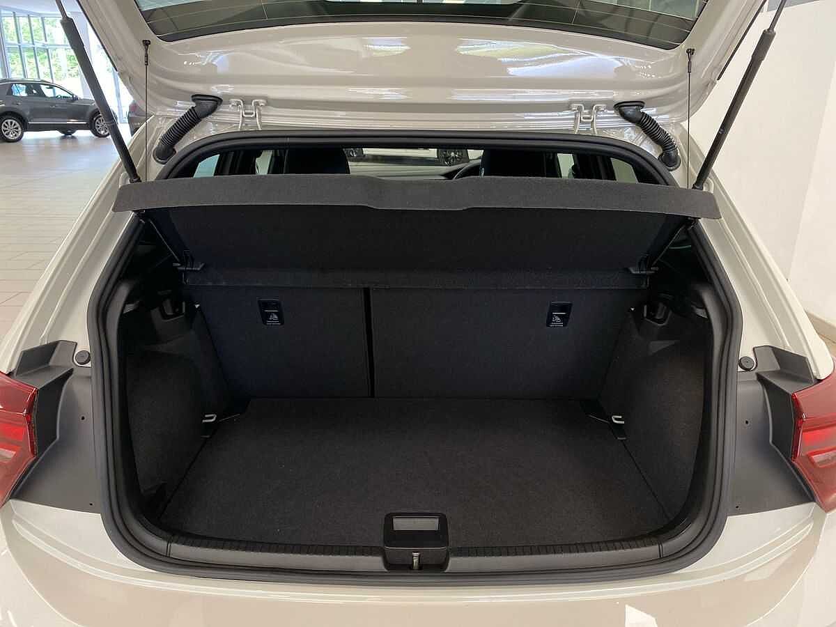 Volkswagen Polo 1.0 TSI R-Line 5Dr DSG