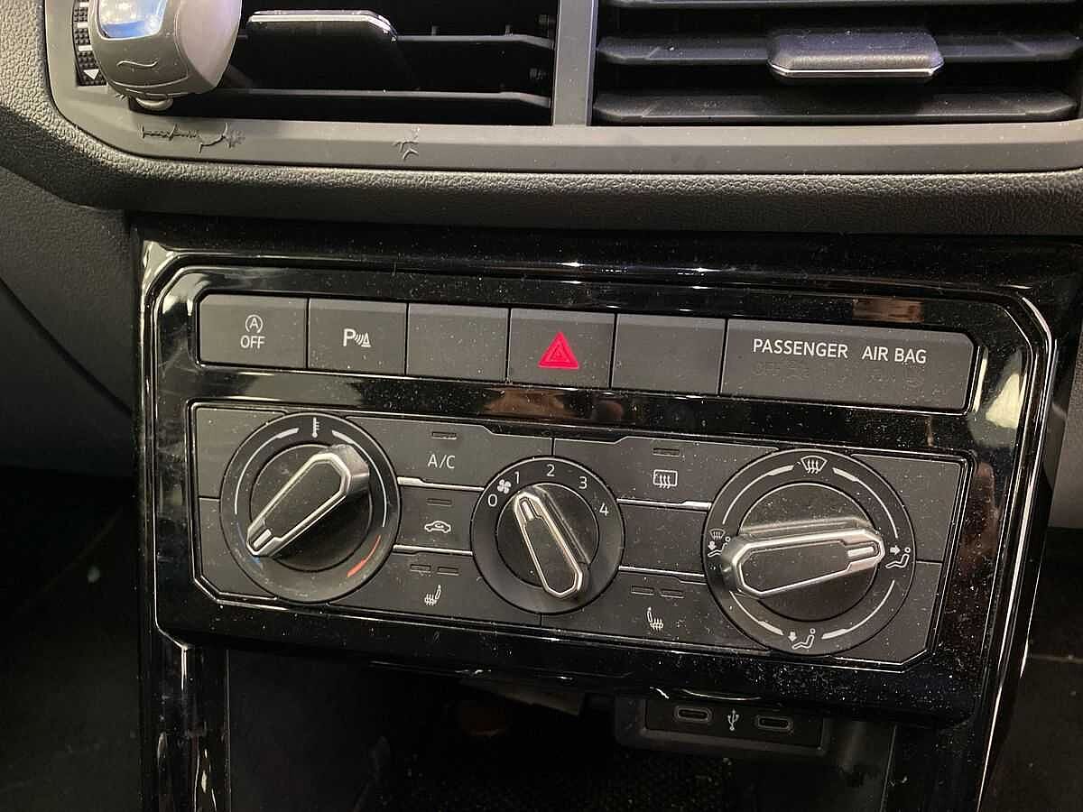 Volkswagen T-Cross 1.0 TSI (110ps) United Hatchback