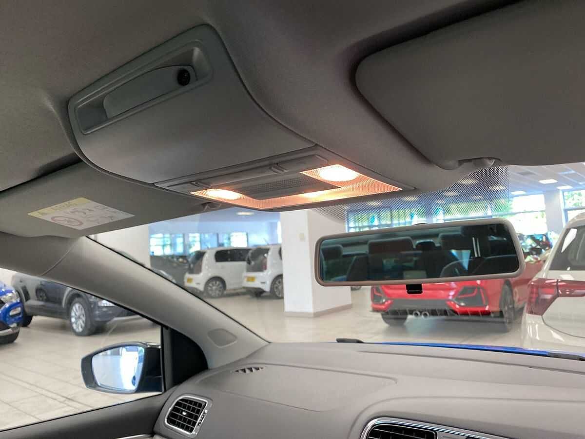 Volkswagen Polo 1.2 TSI SE Design 90PS 5Dr