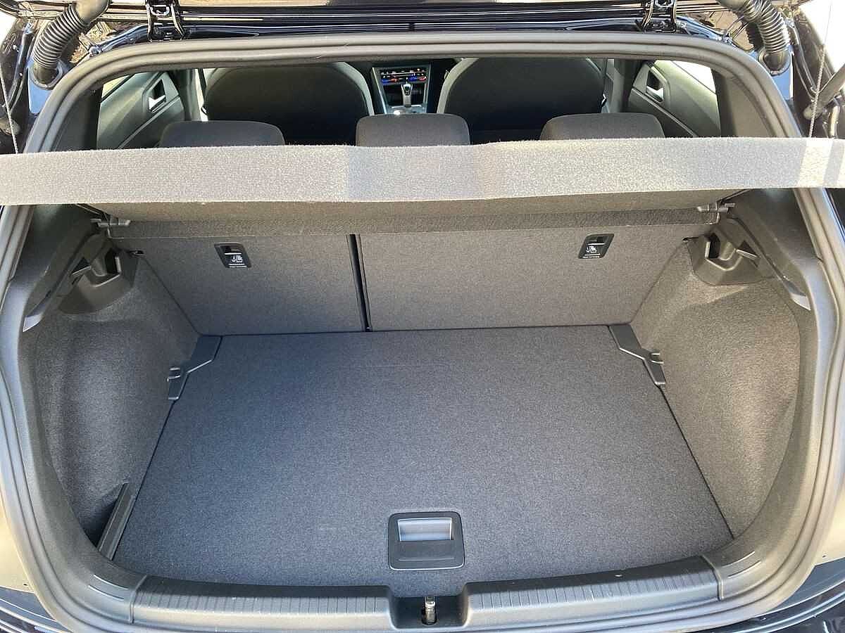 Volkswagen Polo 1.0 TSI (115ps) R-Line DSG