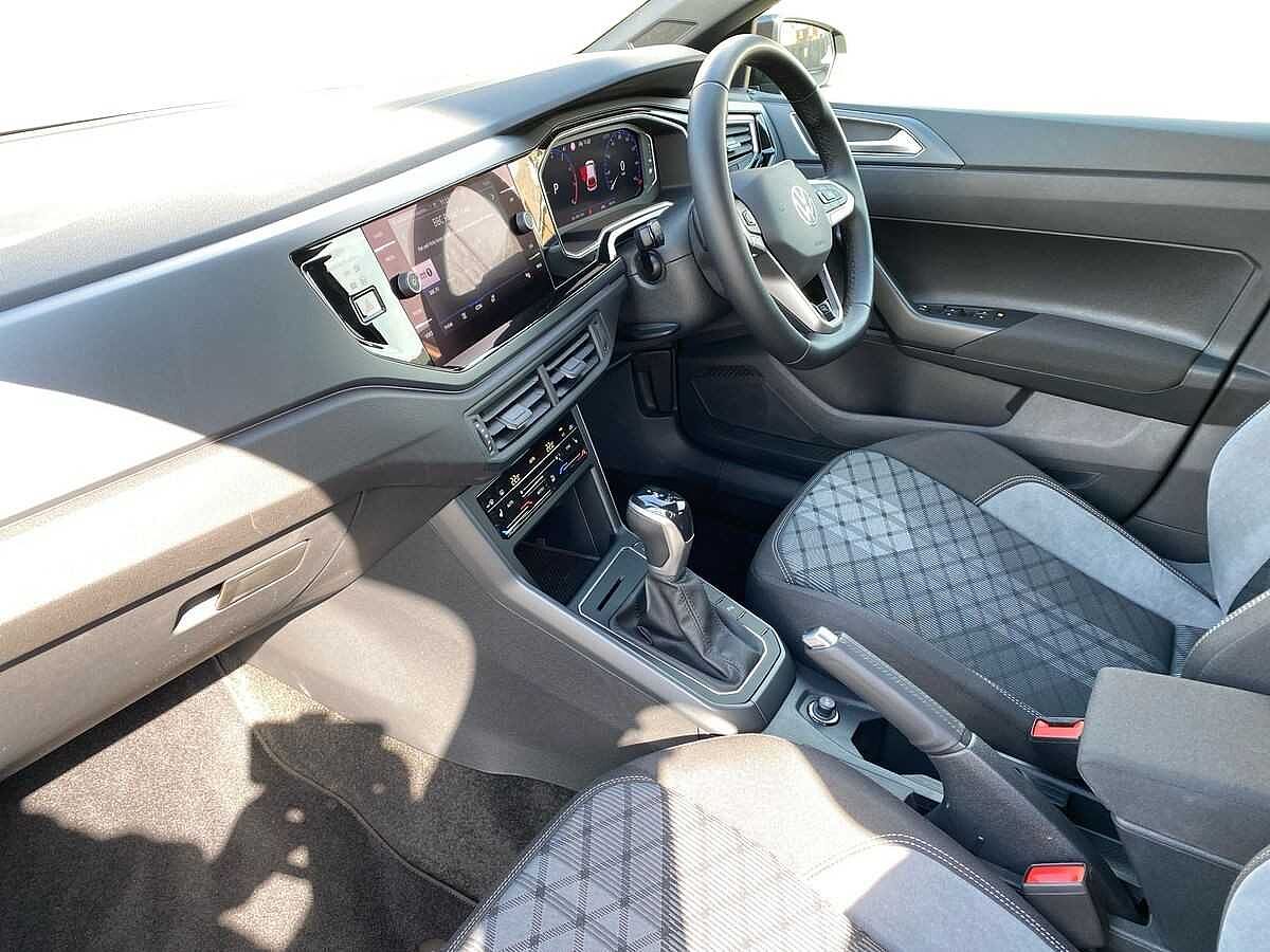 Volkswagen Polo 1.0 TSI (115ps) R-Line DSG