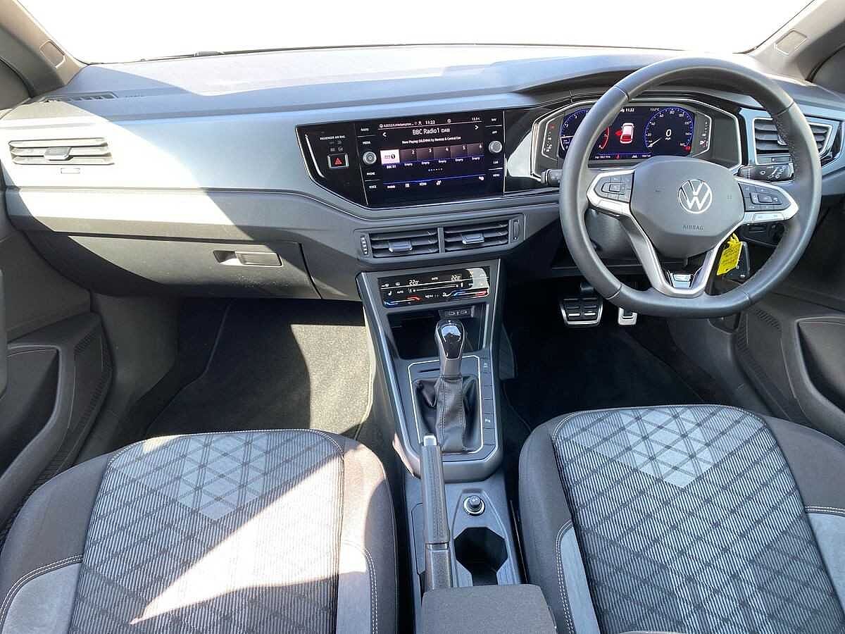 Volkswagen Polo 1.0 TSI (115ps) R-Line DSG