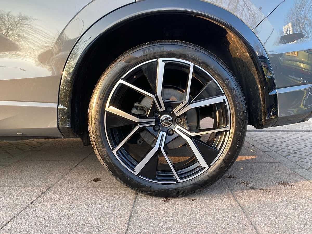 Volkswagen Tiguan 2.0TDI (150ps) R-Line DSG