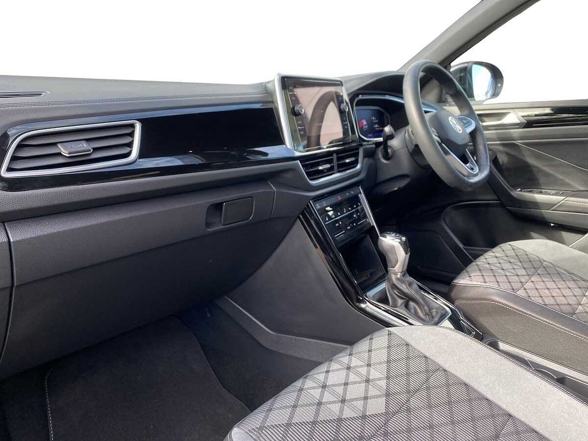 Volkswagen T-ROC Mk1 Facelift (2022) 1.5 TSI R-Line 150PS DSG