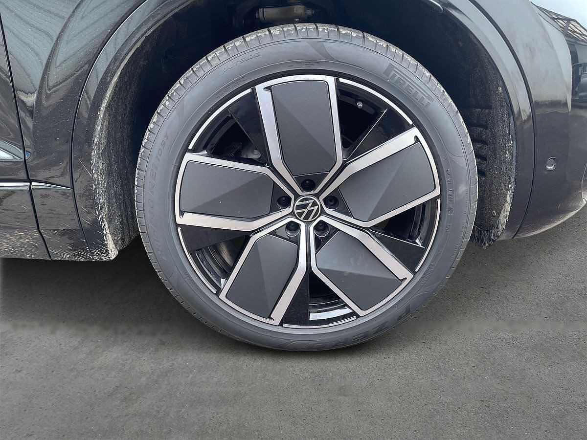 Volkswagen Touareg 3.0 V6 TDI 4Motion Black Edition 5Dr Tip Auto