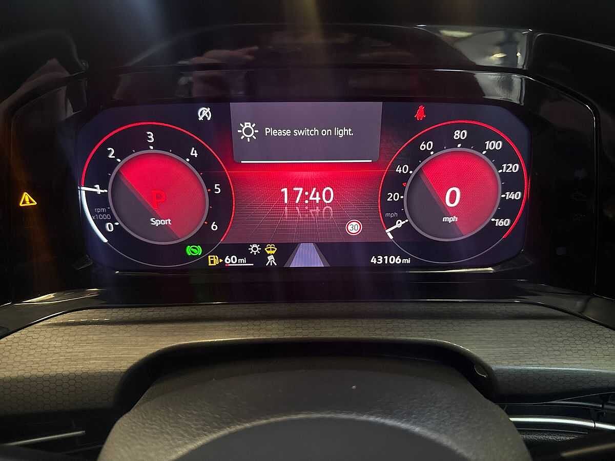 Volkswagen Golf GTD MK8 2.0 TDI 200PS DSG 5 Door