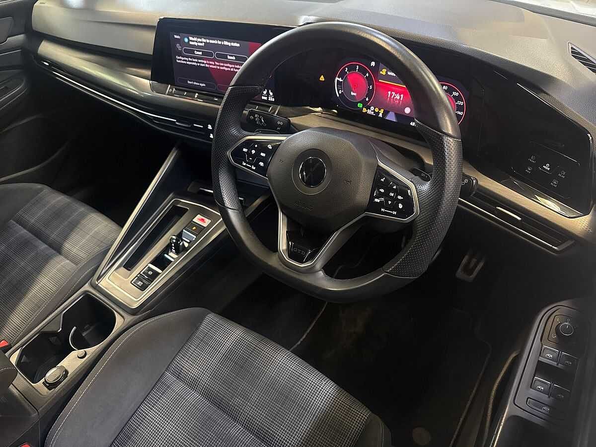 Volkswagen Golf GTD MK8 2.0 TDI 200PS DSG 5 Door