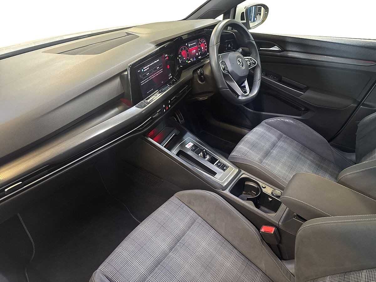 Volkswagen Golf GTD MK8 2.0 TDI 200PS DSG 5 Door