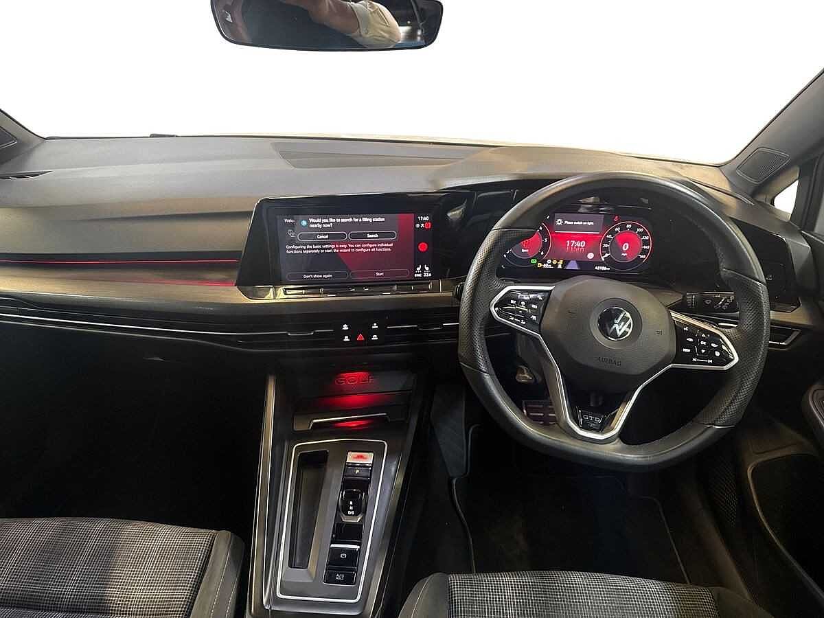 Volkswagen Golf GTD MK8 2.0 TDI 200PS DSG 5 Door