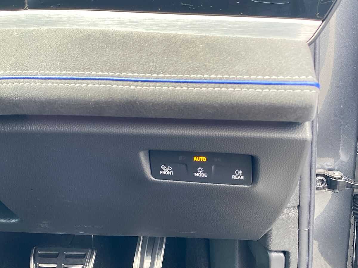 Volkswagen Passat 1.5 TSI (272ps) R-Line eHybrid DSG