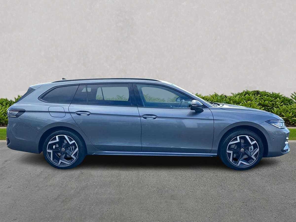 Volkswagen Passat 1.5 TSI (272ps) R-Line eHybrid DSG