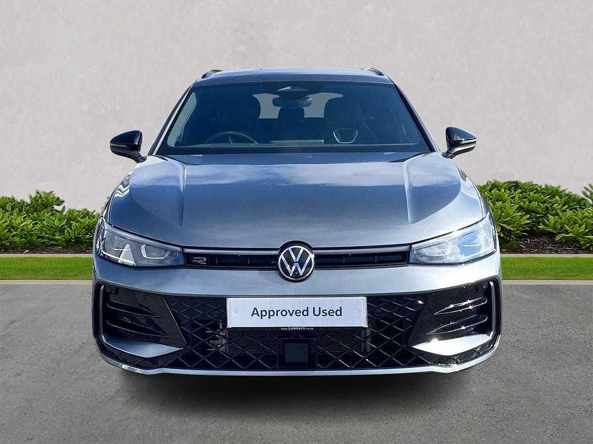 Volkswagen Passat 1.5 TSI (272ps) R-Line eHybrid DSG