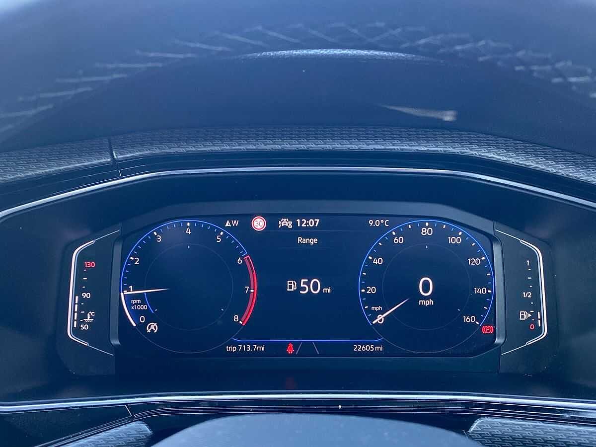 Volkswagen T-Cross 1.0 TSI (110ps) R-Line Hatchback