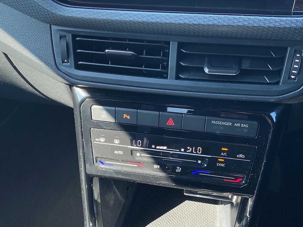 Volkswagen T-Cross 1.0 TSI (110ps) R-Line Hatchback