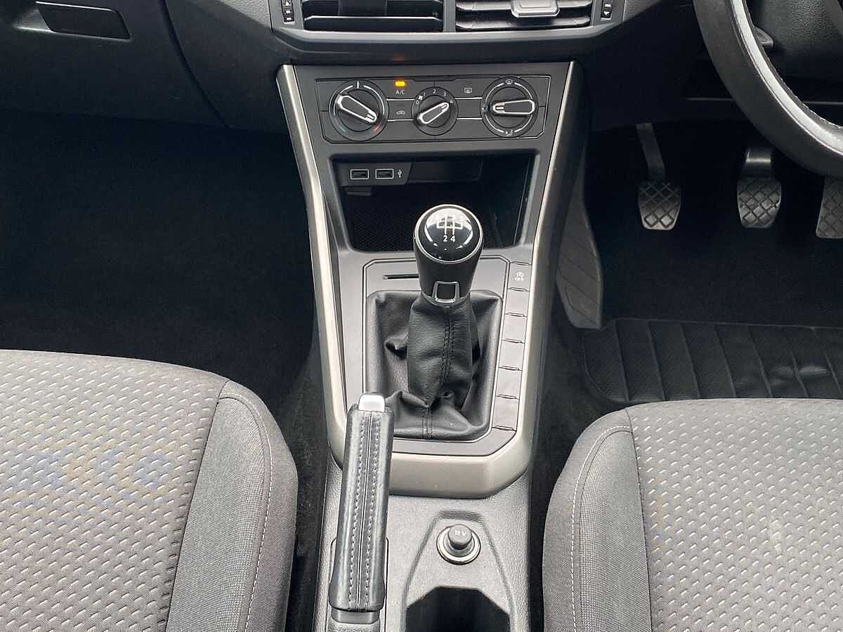 Volkswagen Polo 1.0 SE 5Dr