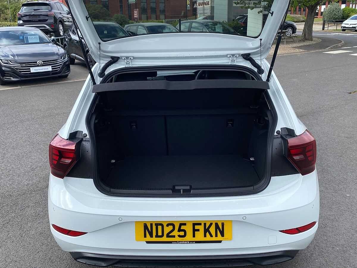 Volkswagen Polo 1.0 TSI Match 5Dr