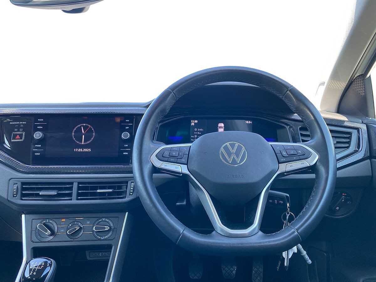 Volkswagen Polo 1.0 TSI Life 5Dr