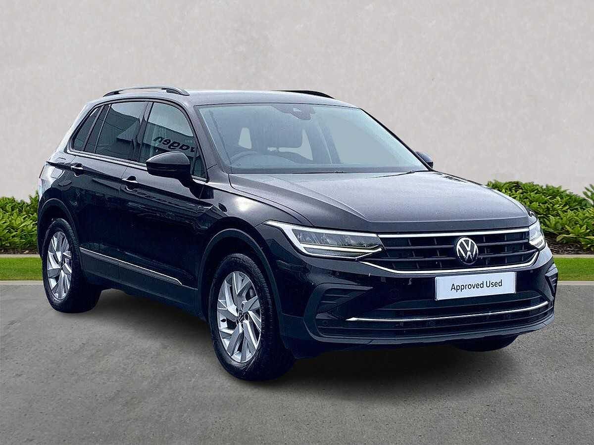 Volkswagen Tiguan 1.5 TSI (150ps) Life EVO DSG 5 door