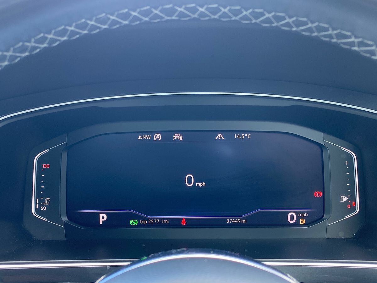 Volkswagen Tiguan 1.5 TSI (150ps) R-Line Tech EVO DSG
