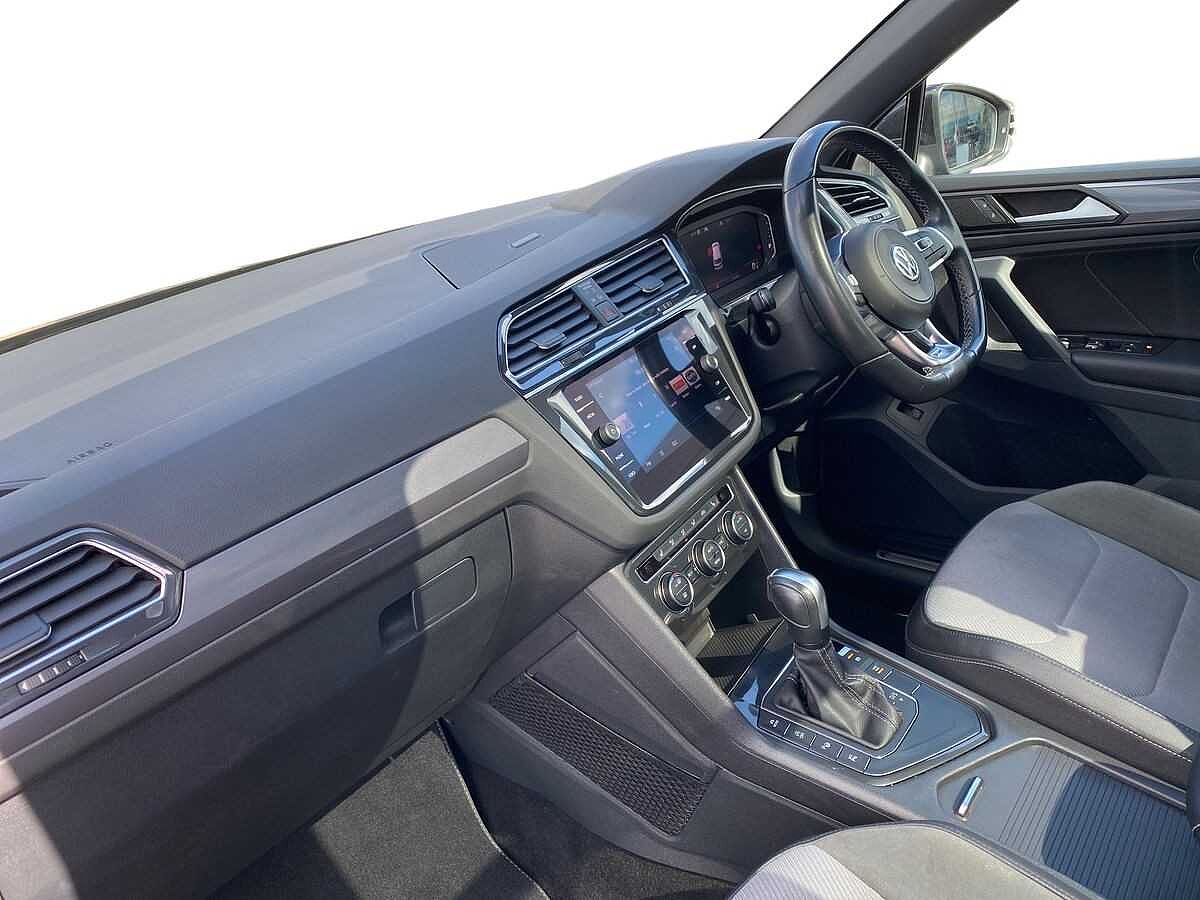 Volkswagen Tiguan 1.5 TSI (150ps) R-Line Tech EVO DSG