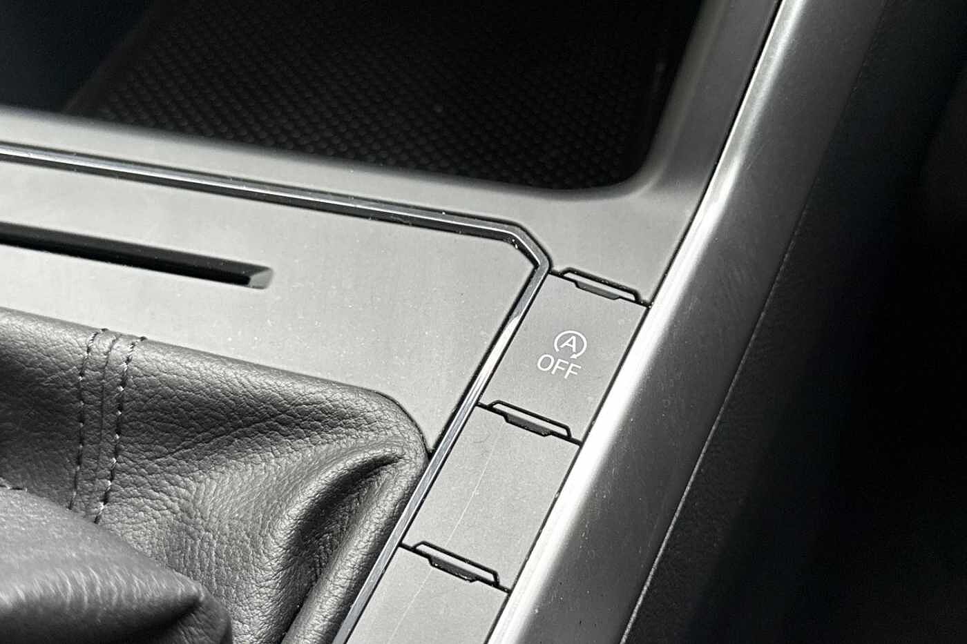 Volkswagen Polo 1.0 TSI Life Hatchback 5dr Petrol Manual Euro 6 (s/s) (95 ps)