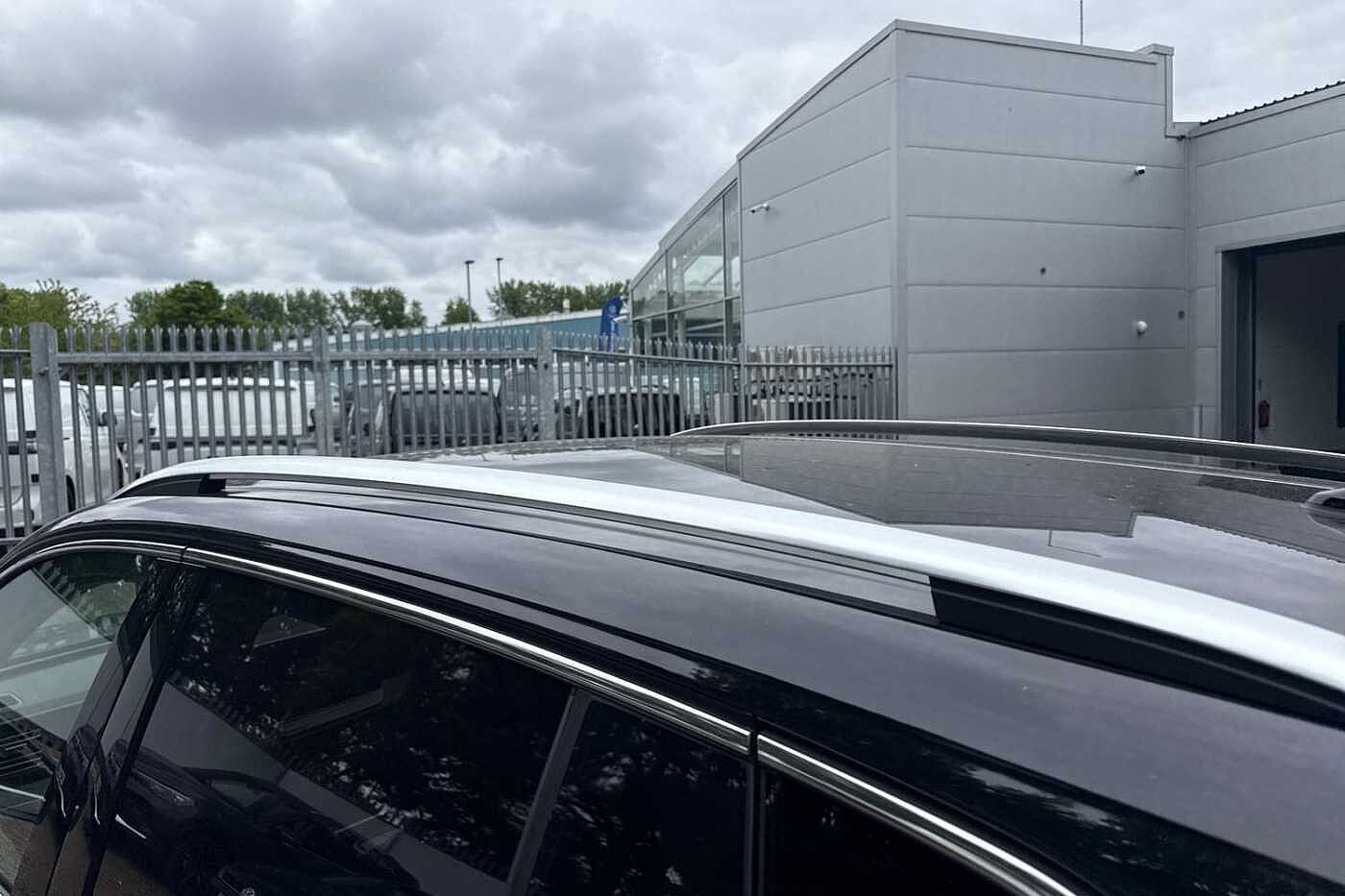 Volkswagen Tiguan 1.5 TSI eHybrid 19.7kWh Elegance SUV 5dr Petrol Plug-in Hybrid DSG Euro 6 (s/s)